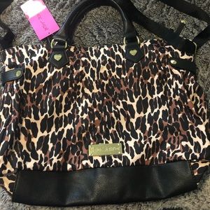 NWT Betsy Johnson Cheetah Print Purse